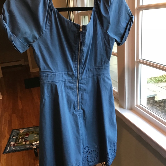 Dress - Picture 4 of 8